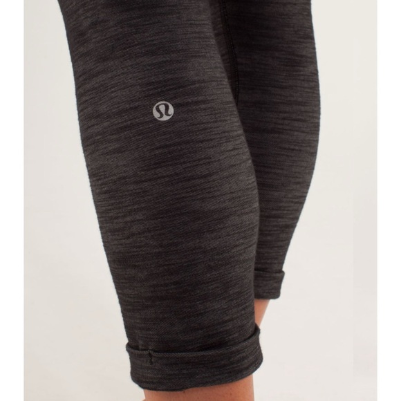 Lululemon Aphrodite Crop Black Sub Denim/ Black 4 - Picture 6 of 9